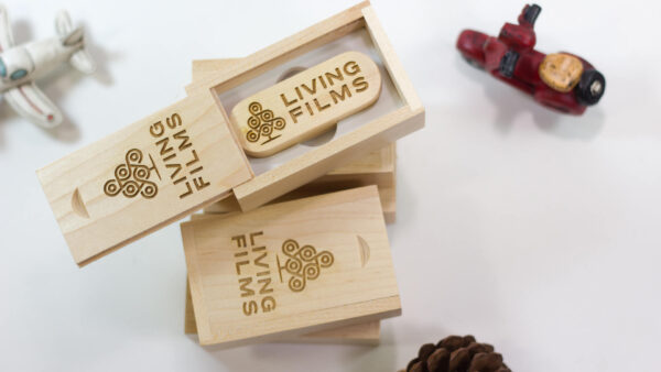 Customized logo MAPLE Swivel USB + BOX - Image 5