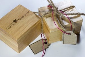 กล่องไม้เลเซอร์โลโก้